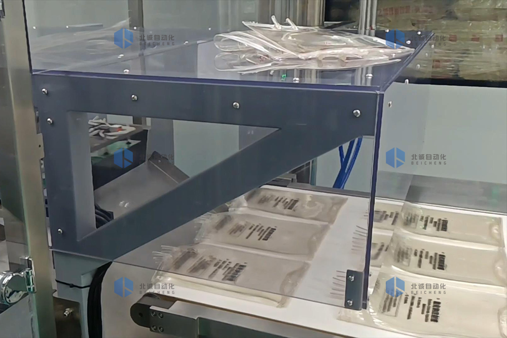 Solution bag making machine (2)